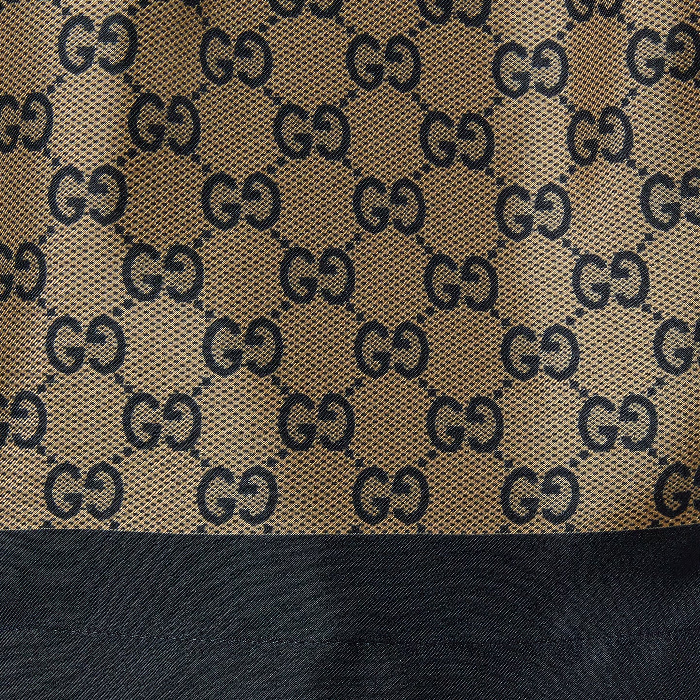 Gucci Printed Silk Twill Shorts