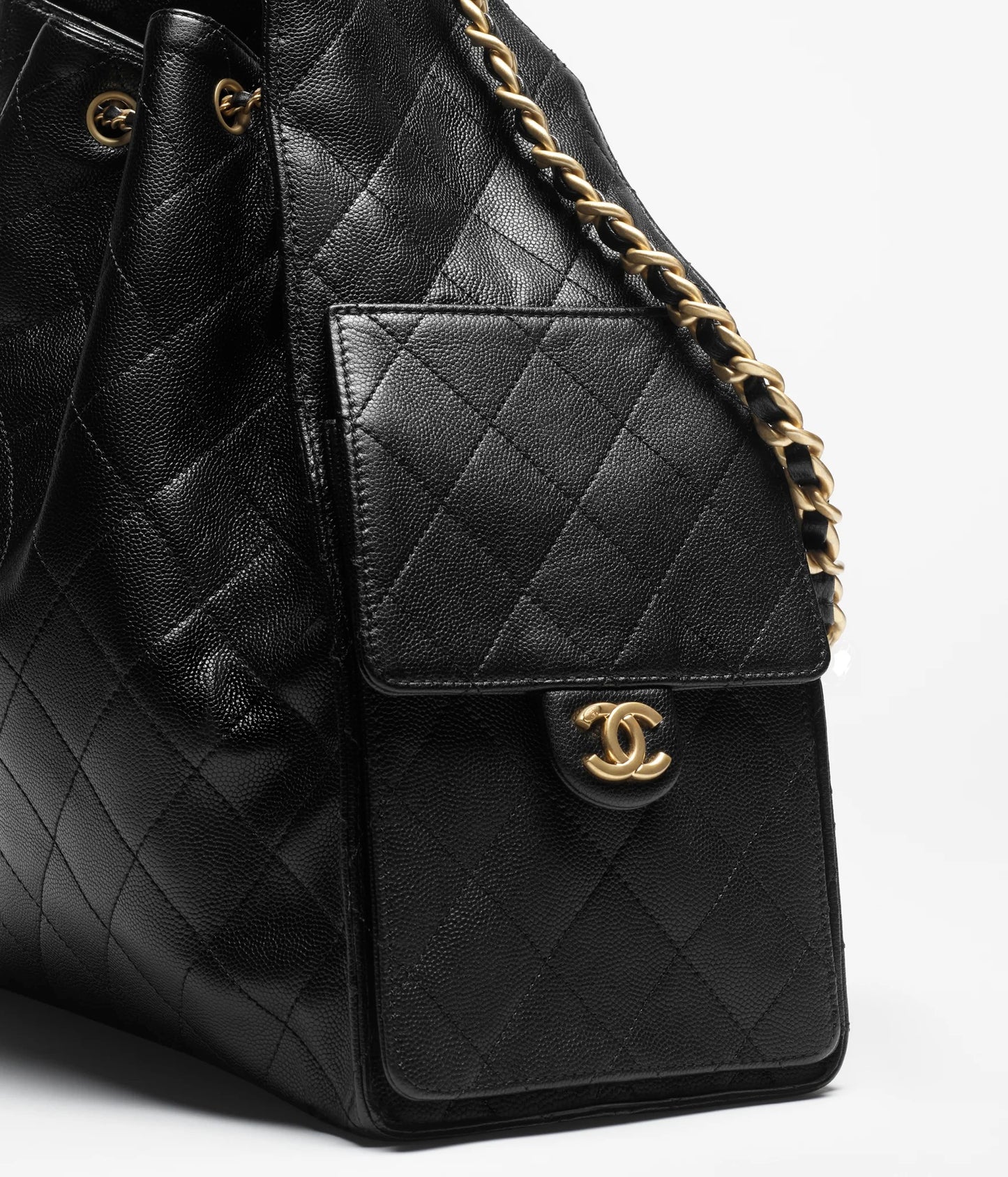 Chanel 25 Medium Handbag