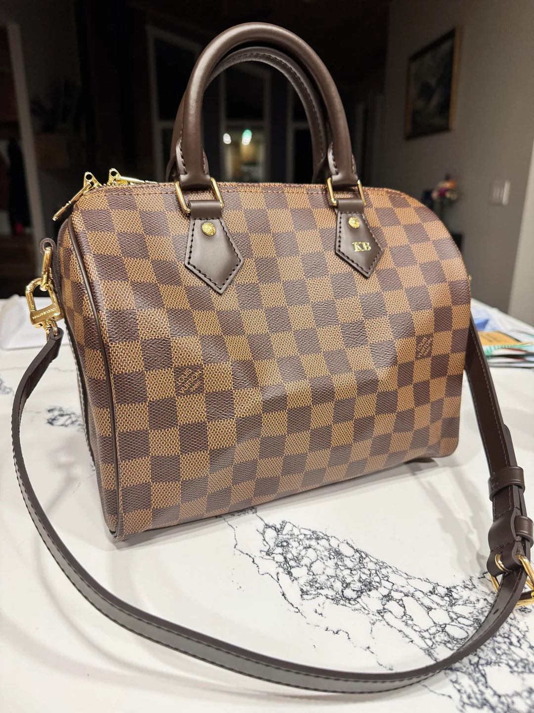 LV