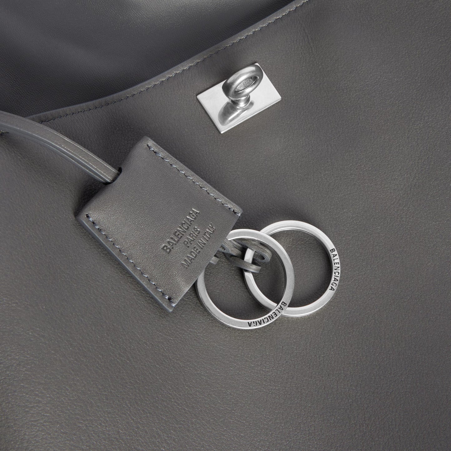 Balenciaga Rodeo Handbag Medium in Grey