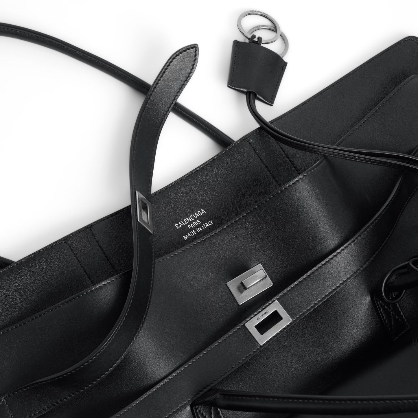 Balenciaga Bel Air XL Carry All Bag in Black
