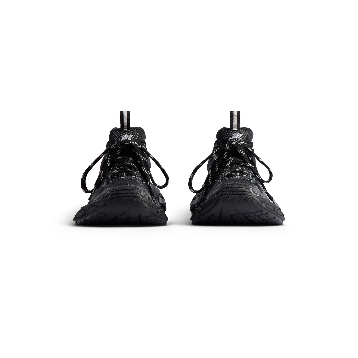 Men's 3XL Knit Sneaker in Black/White