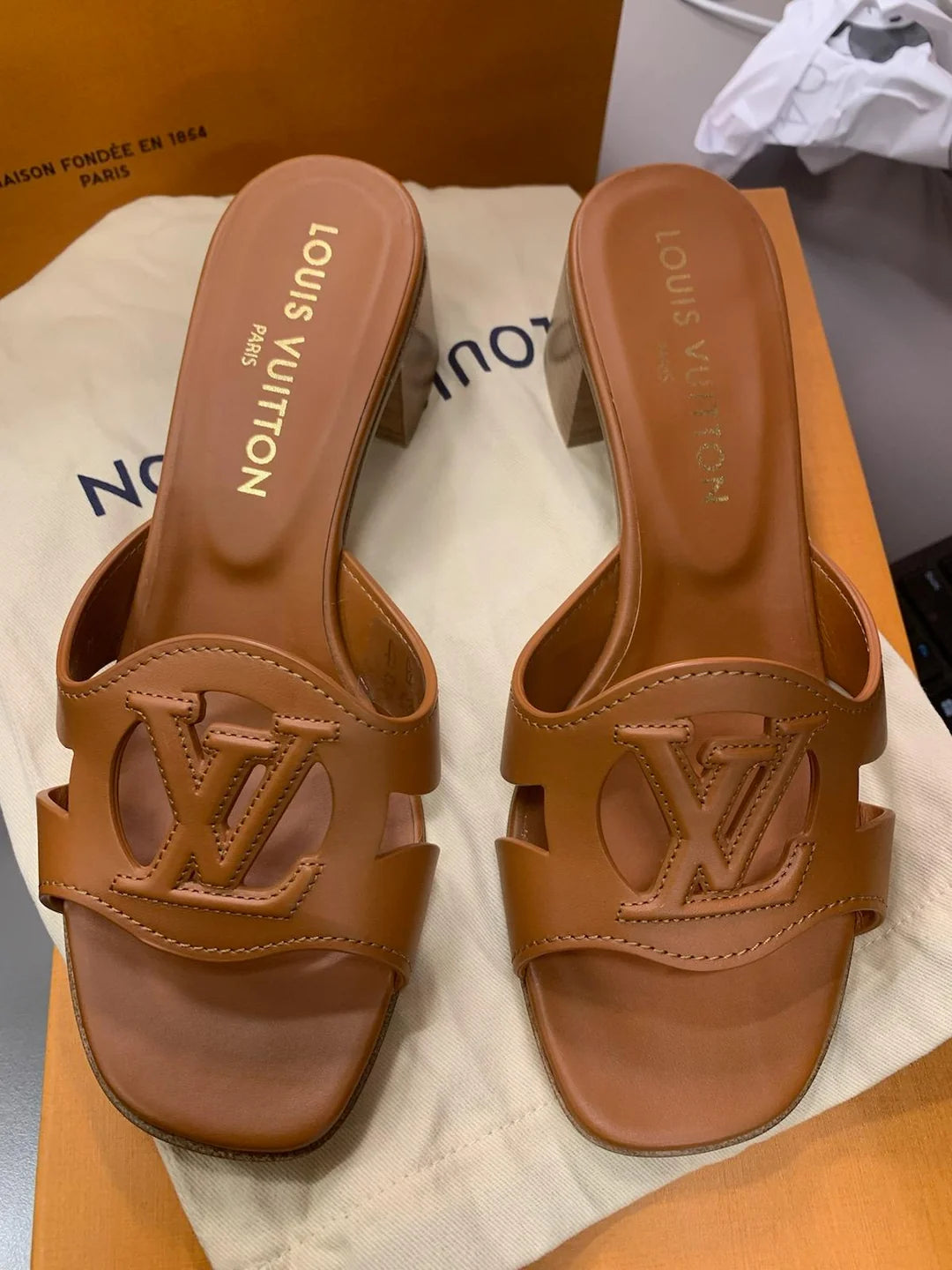 LV