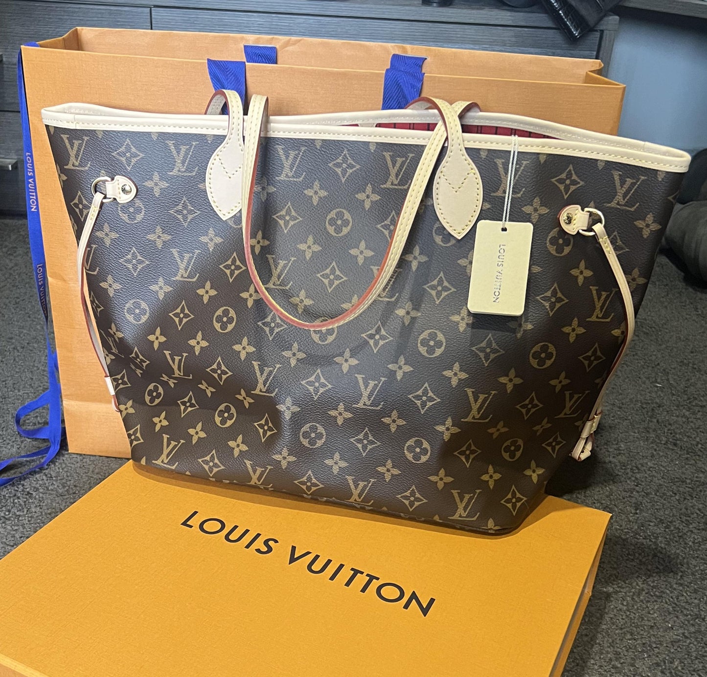 LV