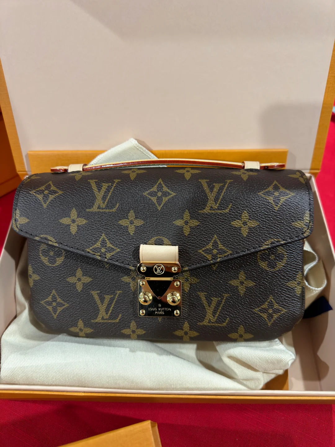 LV