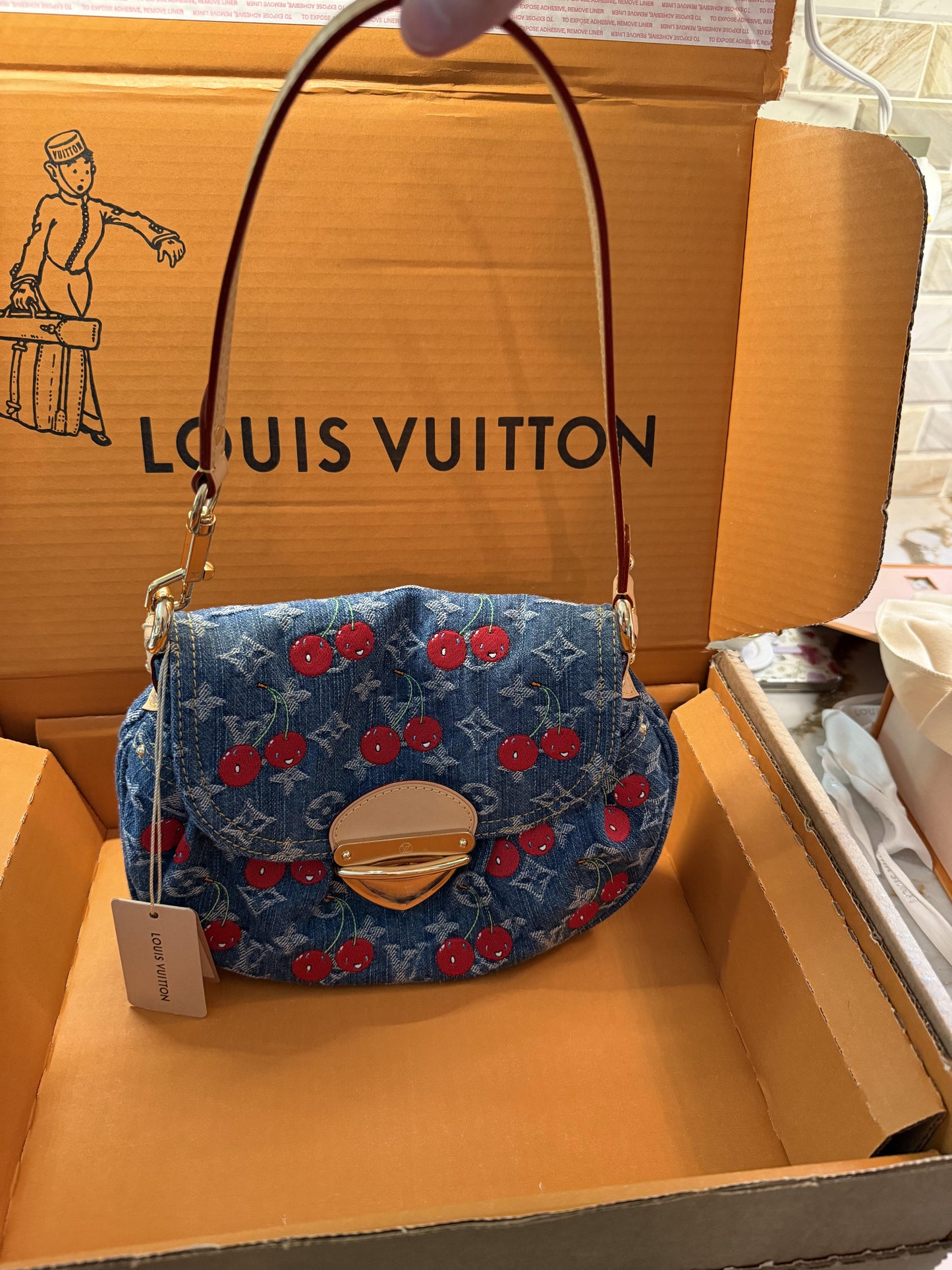 LV
