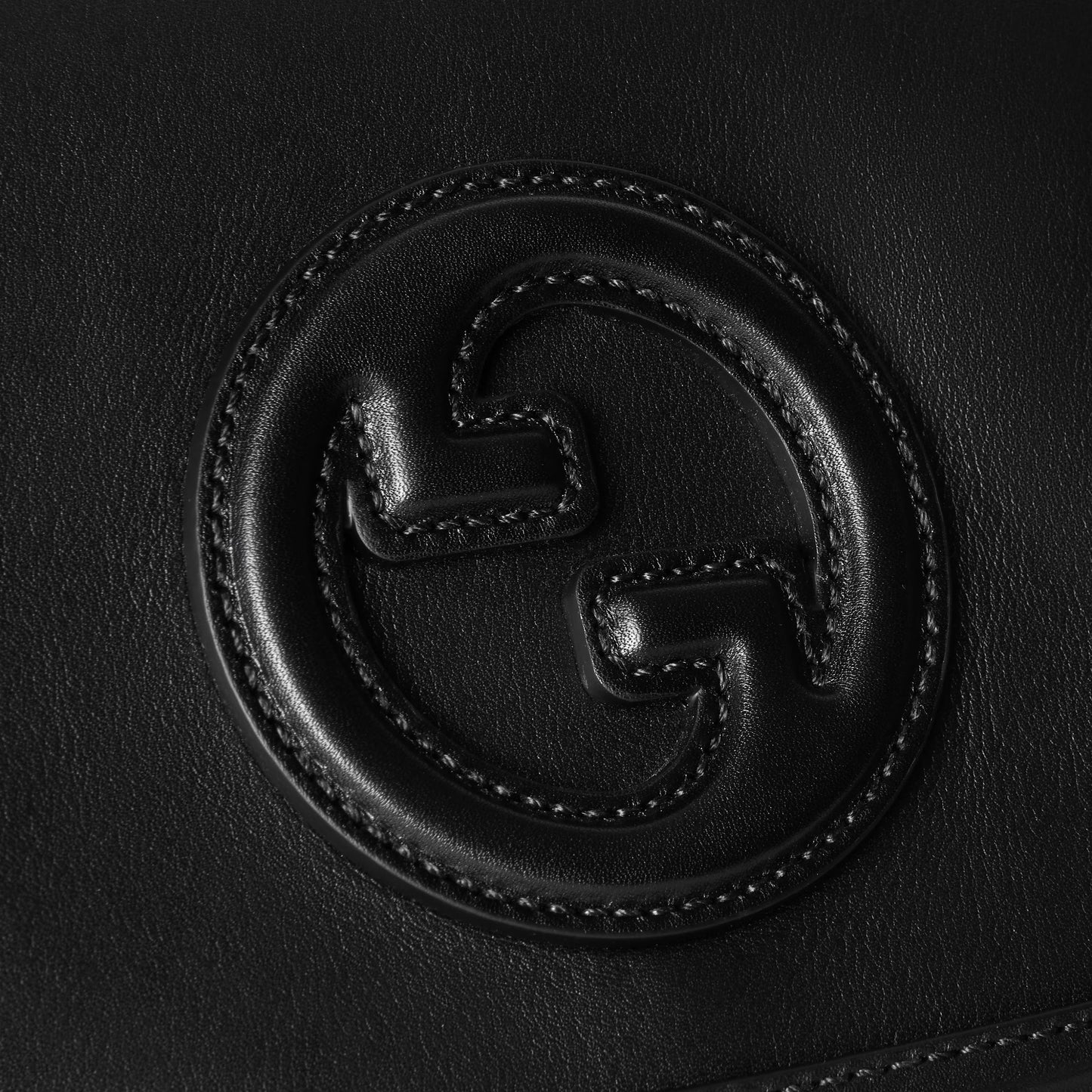 Gucci Blondie Medium Top Handle Bag