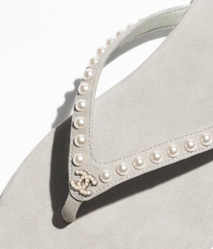 Chanel Thongs