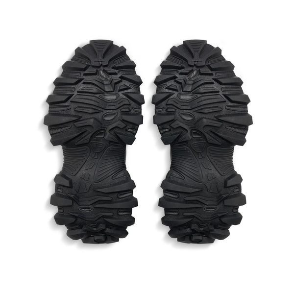 Men's Hike Sneaker in Black