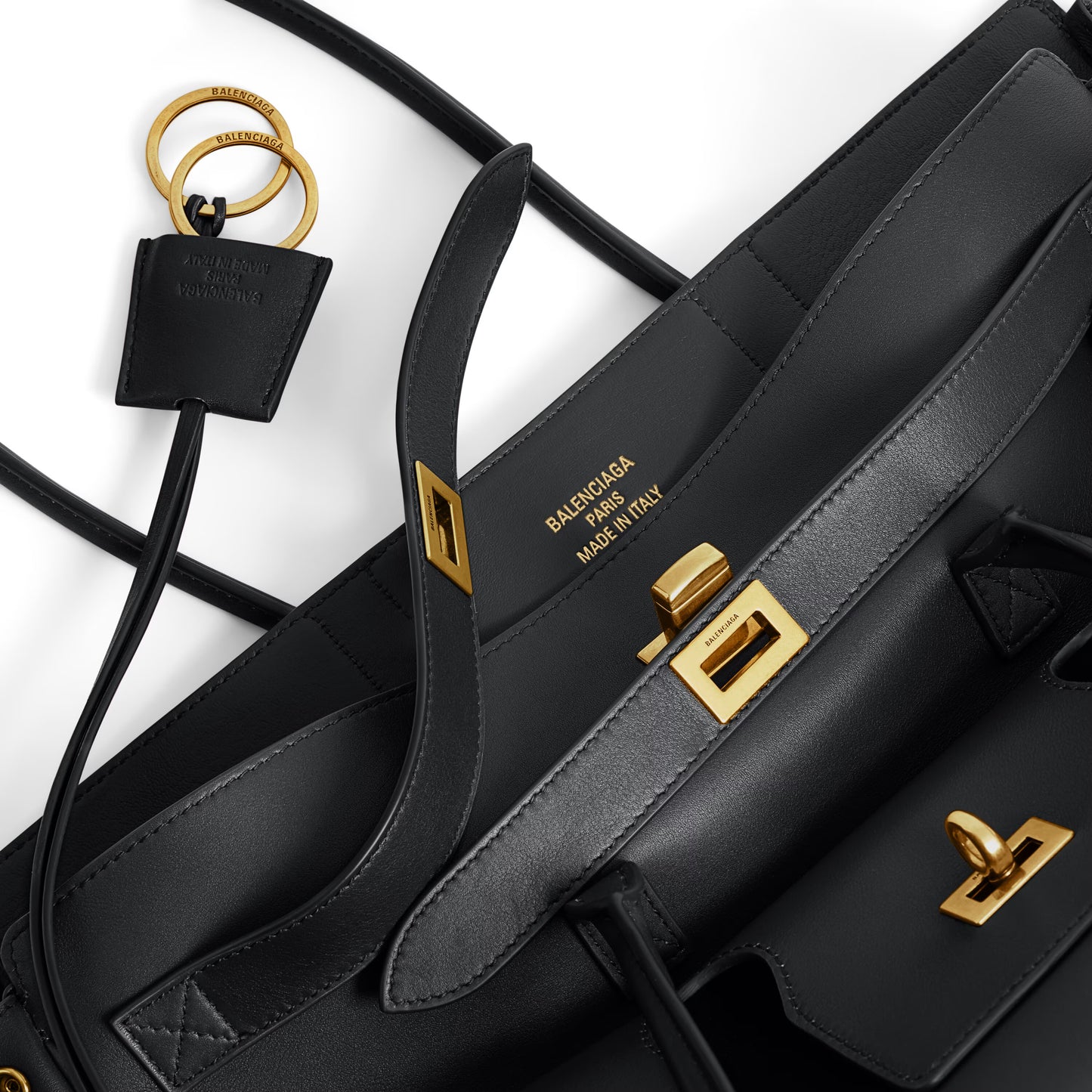 Balenciaga Bel Air Medium Carry All Bag in Black