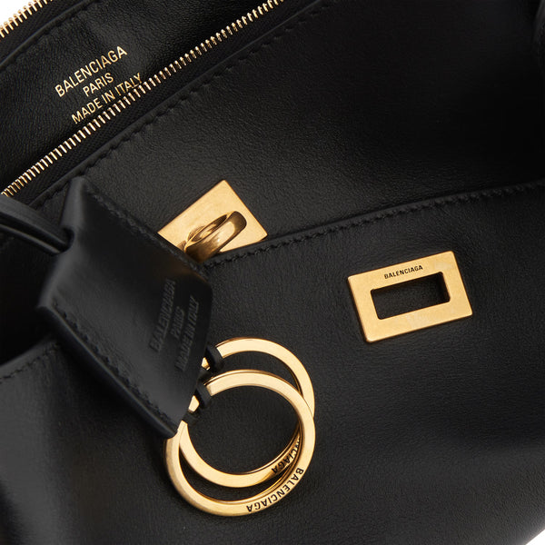 Rodeo Sling Pochette in Black
